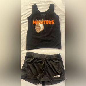 Hooters Uniform